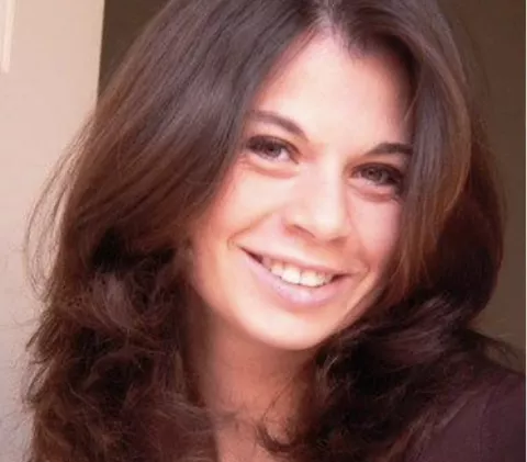 Profile picture for user Karine Mecocci